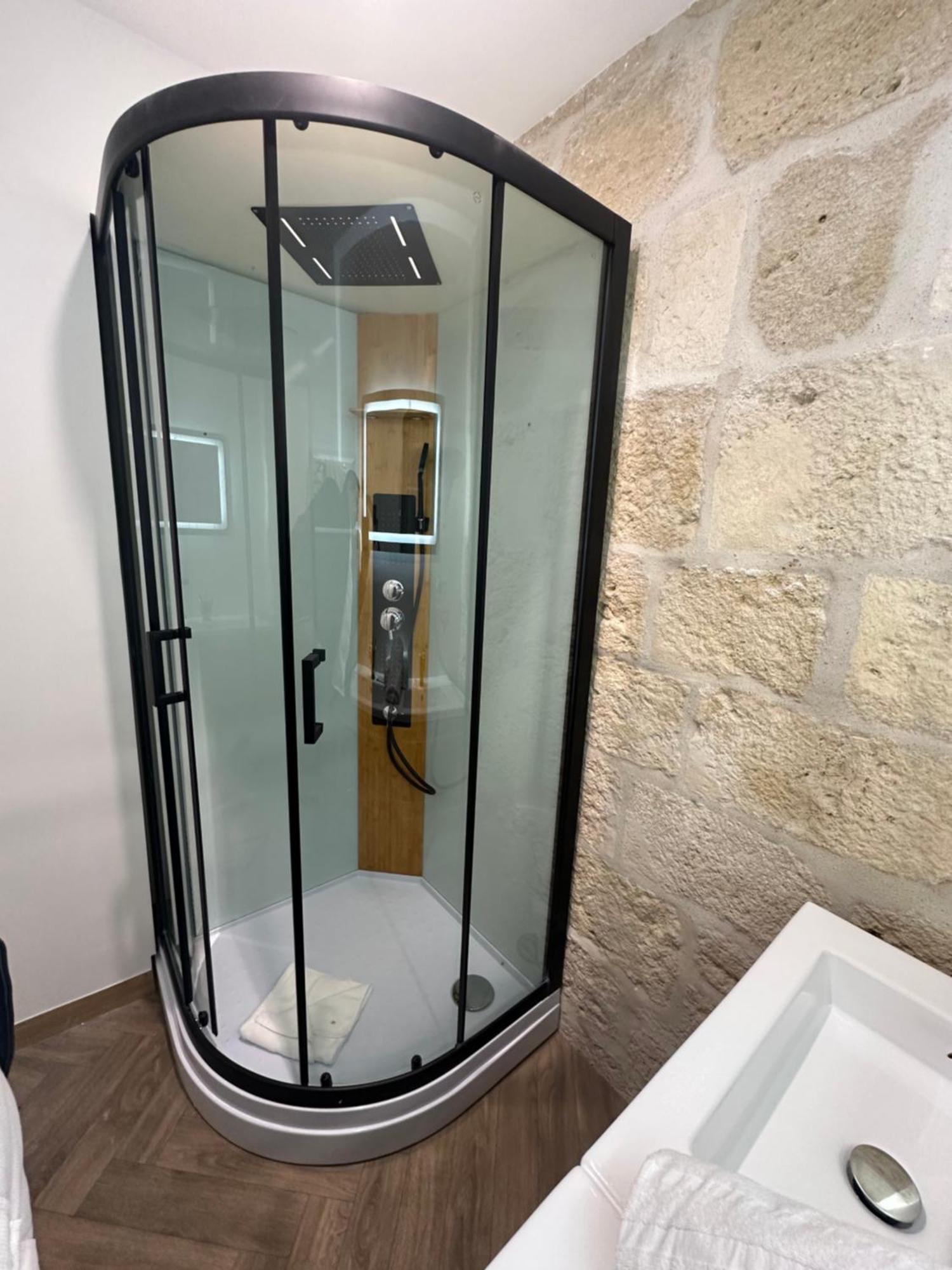 Petit Studio Presbytere Dans L'Eglise 纳博讷 外观 照片